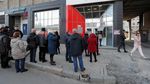 Antrean ATM Mengular Panjang di Ukraina