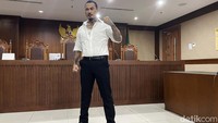 Jerinx berharap hakim nantinya akan membebaskannya.