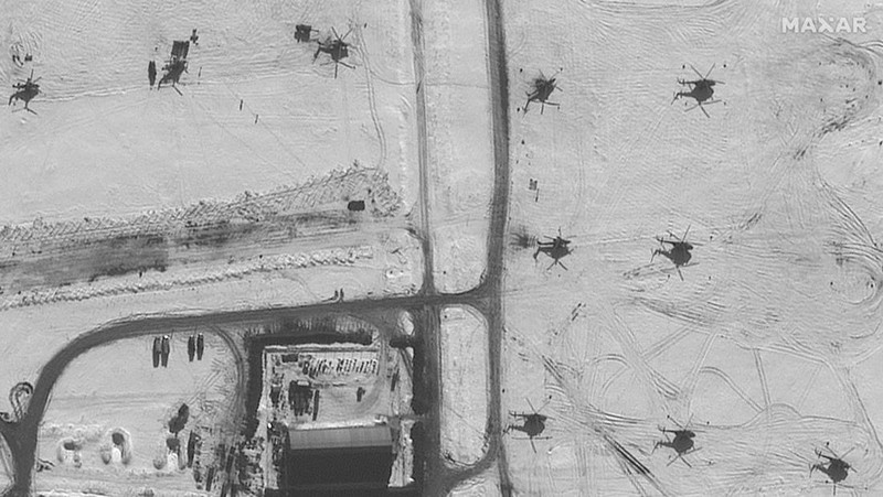 Foto Satelit Pergerakan Pasukan Rusia ke Ukraina Februari 2022 dari satelit Maxar Technologies.