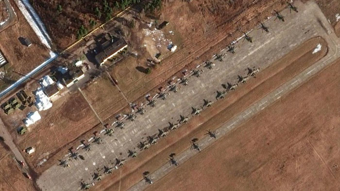 Foto Satelit Pergerakan Pasukan Rusia ke Ukraina Februari 2022 dari satelit Maxar Technologies.