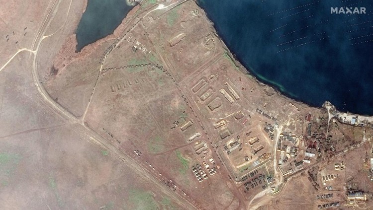 Foto Satelit Pergerakan Pasukan Rusia ke Ukraina Februari 2022 dari satelit Maxar Technologies.