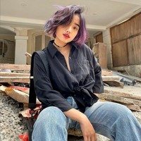 Semakin beranjak dewasa penampilan Fuji pun terlihat makin glow up. Fuji sempat mewarnai rambut pendeknya dengan warna terang yang membuat penampilannya tampak semakin keren. Foto: Instagram/@fuji_an