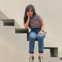 Tak selalu pendek, rupanya Fuji juga pernah punya rambut yang cukup panjang. Kamu lebih suka melihat Fuji dengan rambut pendek atau panjang seperti ini nih? Foto: Instagram/@fuji_an