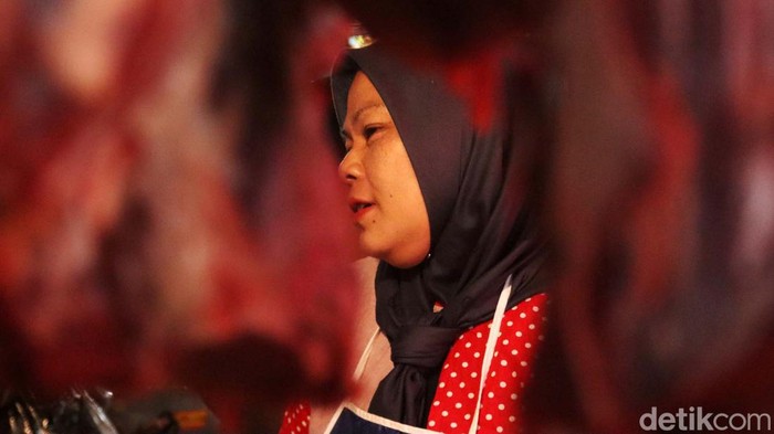 Harga Daging Sapi Tembus Rp 130 Ribu di Bandung Harga daging sapi di pasar tradisional di Kota Bandung mengalami kenaikan. Seperti di Pasar Ciwastra, harga daging sapi per kilogram mencapai Rp 130 ribu.