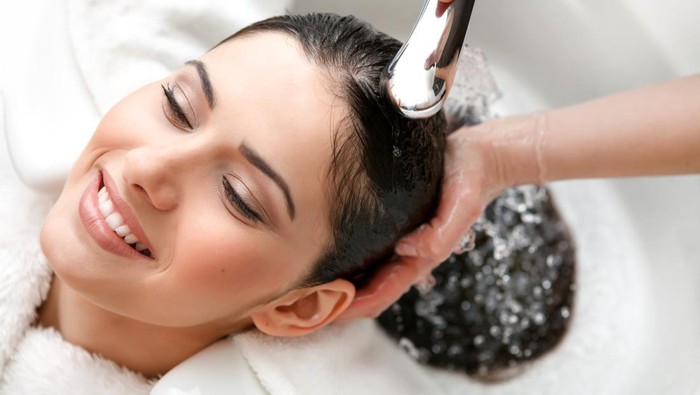 5 Manfaat Perawatan Keratin Rambut Dan Cara Merawatnya 