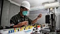 Menurut keterangan guru, lulusan SMK Taruna Bangsa telah memiliki wadah lapangan pekerjaan yang bekerja sama dengam perusahaan.