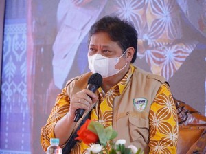 Airlangga Terima Aspirasi Petani Sawit soal Perpanjang Masa Jabatan Jokowi