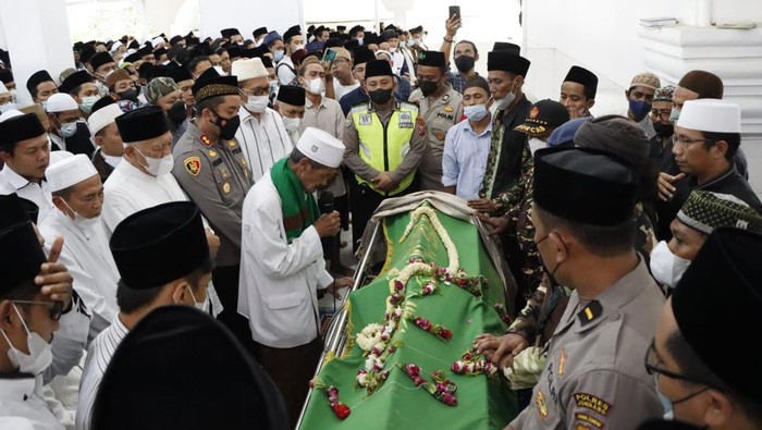 KH Djamaluddin Ahmad atau Kiai Djamal Jombang Wafat