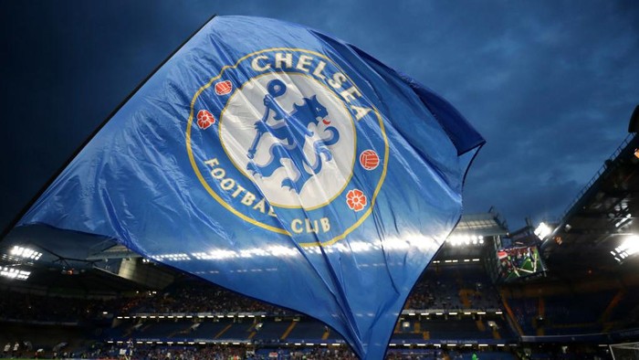 LONDON, ENGLAND - AUGUST 04: The Chelsea club badge on 
a flag during the Pre Season Friendly match between Chelsea and Tottenham Hotspur at Stamford Bridge on August 04, 2021 in London, England. (Photo by Catherine Ivill/Getty Images)