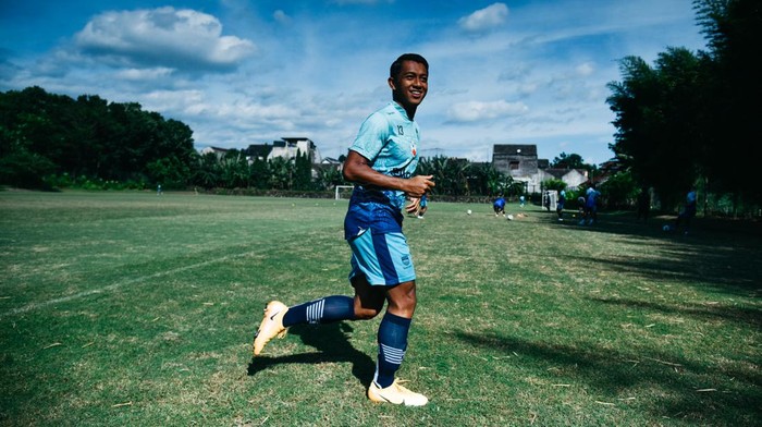 Pemain Persib Bandung Febri Hariyadi.