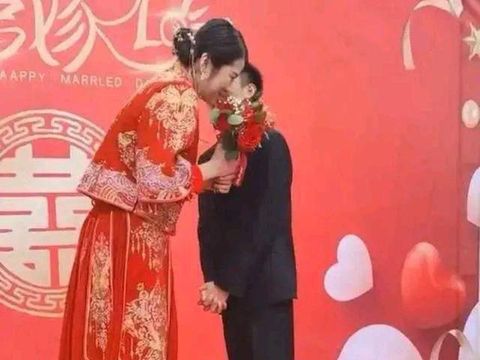 pengantin wanita lebih tinggi dari suami