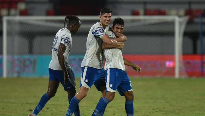 Persib Bandung.