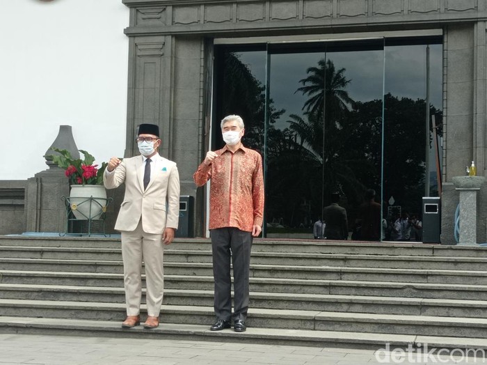 Duta Besar Amerika untuk Indonesia Sung Kim bertemu dengan Gubernur Jabar Ridwan Kamil di Gedung Sate.