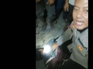 Menegangkan! Video Duel Polisi dengan Terduga Maling Motor di Pasuruan