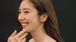 Son Dam Bi Ungkap Foto-foto Pre-wedding dengan Lee Kyu Hyuk