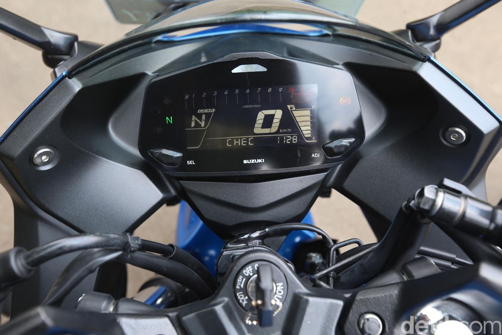 Suzuki Gixxer SF 250