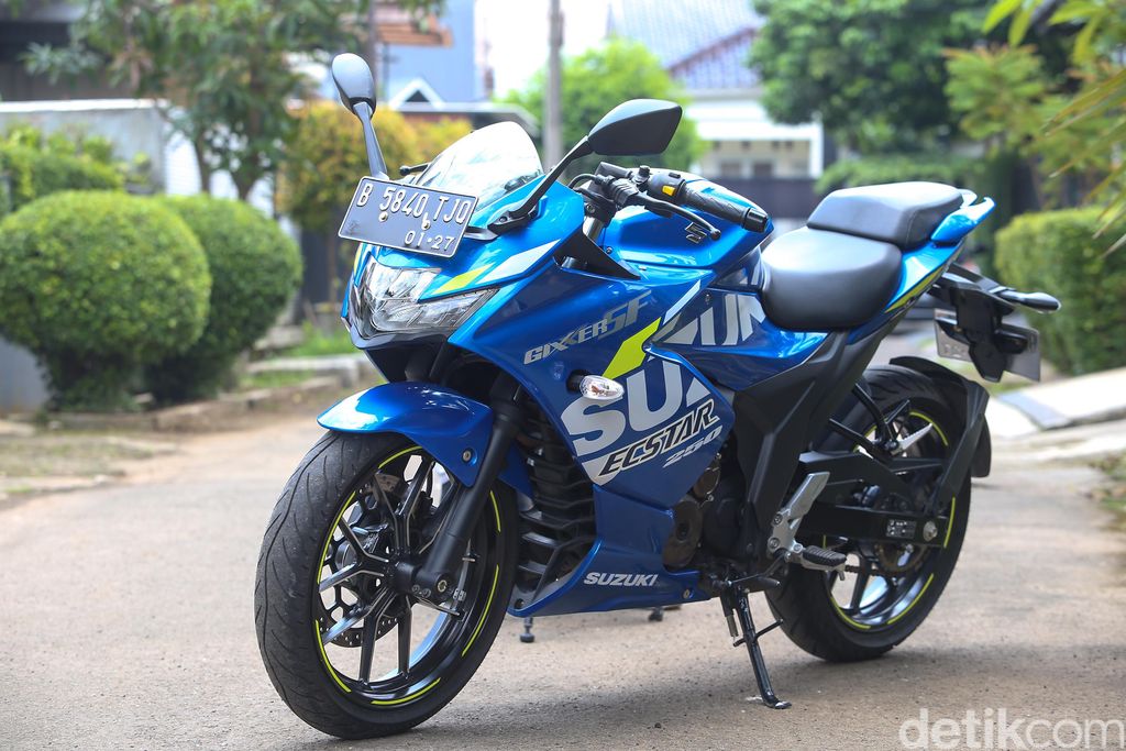 Suzuki Gixxer SF 250 Suzuki Gixxer SF 250