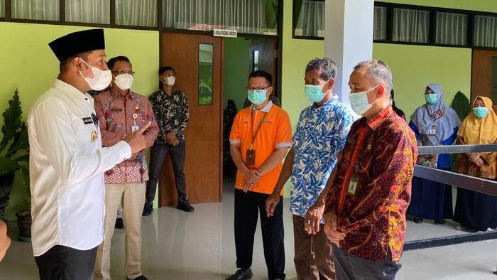 Wabup Sampang sidak pegawai Puskesmas bolos kerja