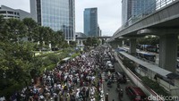 Kemacetan tersebut dampak dari adanya massa aksi di depan Kedubes India.