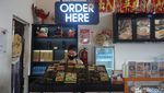 Warung Kopi Legendaris di Kalbar, Cabangnya Lebih Banyak dari Starbucks