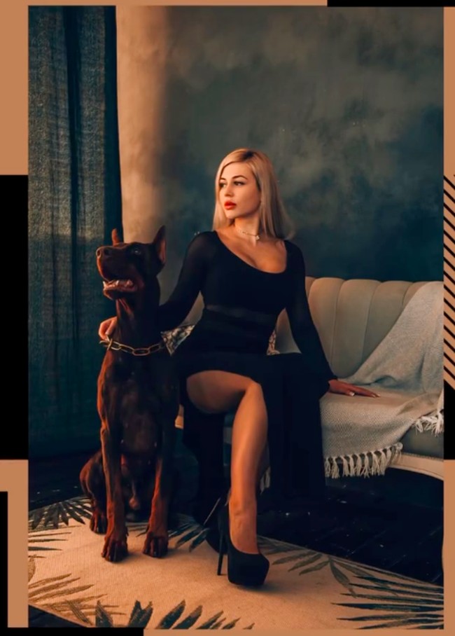 Dia memiliki followers Instagram lebih dari 27 ribu. Tak jarang, dia menjadi model dengan melakukan pemotretan. Foto: dok. Instagram