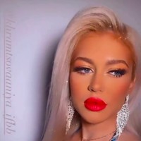 Anna dipecat setelah dia memenangkan kontes kecantikan kebugaran bikini. Sebelum dia diberhentikan, Anna mengaku menjadi korban seksisme sebagai tentara. Foto: dok. Instagram