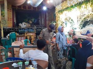 Hajatan Kesenian Janger di Banyuwangi Dibubarkan Satgas COVID-19