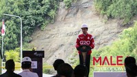 Pengoperasian dua pembangkit ramah lingkungan ini mendukung pencapaian target energi baru terbarukan (EBT) sebesar 23 persen pada 2025 dan net zero emission 2060.