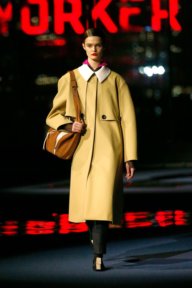 Fashion show koleksi terbaru Tory Burch Fall/Winter 2022. Foto: Dok. Tory Burch.