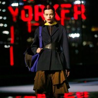 Fashion show koleksi terbaru Tory Burch Fall/Winter 2022. Foto: Dok. Tory Burch.