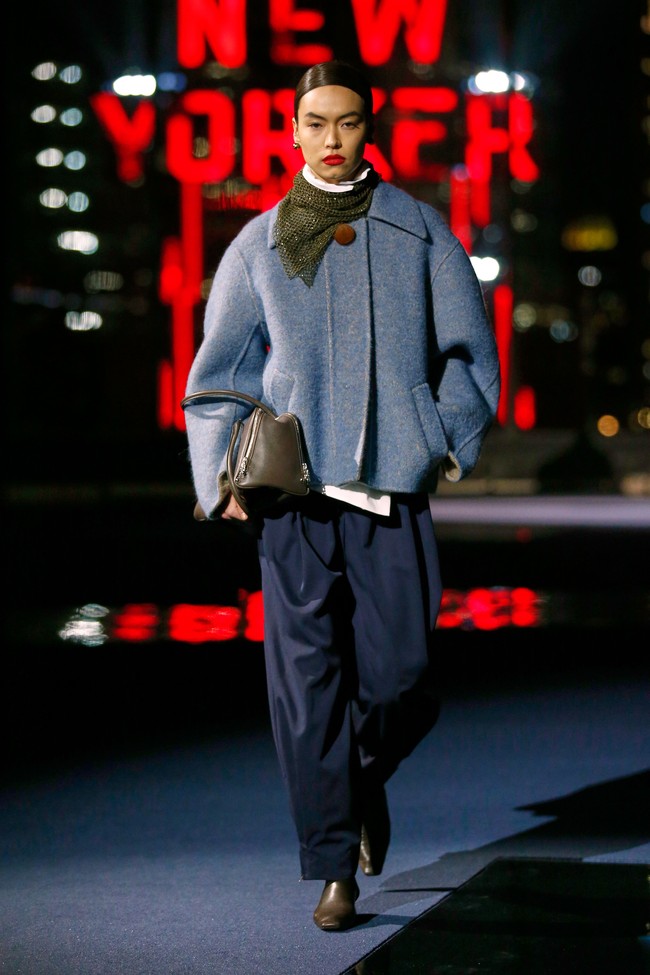 Fashion show koleksi terbaru Tory Burch Fall/Winter 2022. Foto: Dok. Tory Burch.