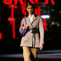 Fashion show koleksi terbaru Tory Burch Fall/Winter 2022. Foto: Dok. Tory Burch.