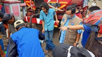 Dalam operasi pasar tersebut hanya dibanderol Rp11.700 per kilogram. Jika kondisi di pasaran belum stabil, kegiatan itu akan dilakukan kembali secara berulang. Secara rasional, produksi Crude Palm Oil (CPO) di Indonesia sekitar 45-50 juta ton per tahun. Sehingga sangat ironis jika kebutuhan yang hanya 17 juta ton tidak bisa terpenuhi. Namun kendalanya diakui sulit dihindari karena harga CPO terintegrasi dengan harga internasional, dan sekarang harganya sedang tinggi.  