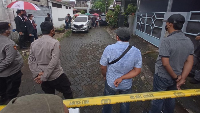 Polisi rekonstruksi pembunuhan wanita di Jatibening, Bekasi