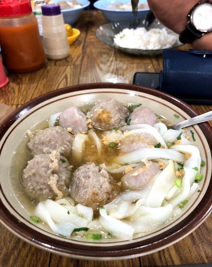 5 Bakso Babi yang Empuk Lembut Ini Punya Banyak Penggemar
