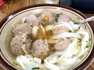 5 Bakso Babi yang Empuk Lembut Ini Punya Banyak Penggemar