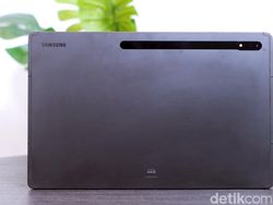 Unboxing Galaxy Tab S8 Ultra, Tablet Raksasa Samsung Harga Rp 20 Juta