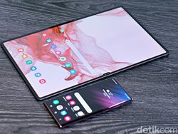 Unboxing Galaxy Tab S8 Ultra, Tablet Raksasa Samsung Harga Rp 20 Juta