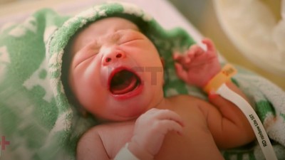 Potret Wajah Anak Atta Halilintar dan Aurel Hermansyah