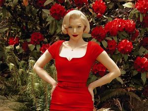 10 Foto Wanita Viral di Medsos karena Mirip Banget Marilyn Monroe