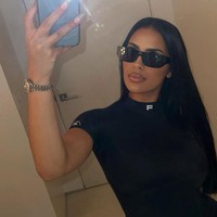 Selain selebgram, dia juga dikenal sebagai model. Saat ini dia sedang berencana meneruskan pendidikan S2 untuk meraih gelar master. Foto: Instagram/@chaneyjonesssss