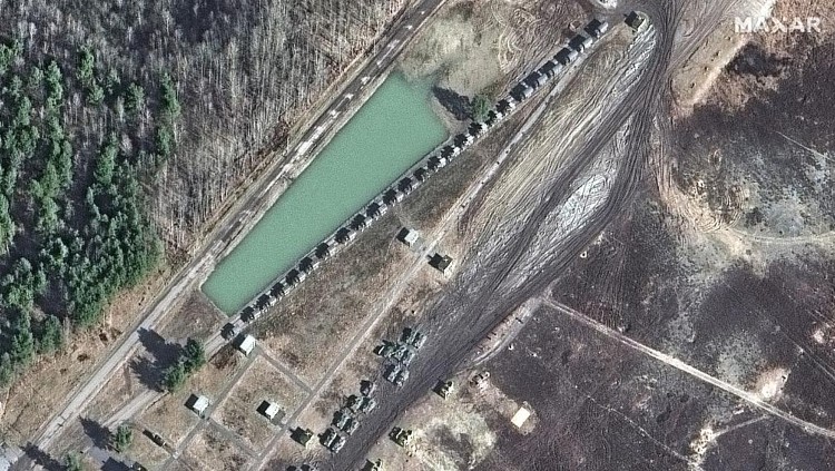 Foto Satelit Kerusakan Ukraina Dibombardir Rusia Foto Satelit Kerusakan Ukraina Dibombardir Rusia dari satelit Maxar Technologies