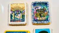 Mirip seperti sampul buku siapa yang menyangka kue ini terbuat dari biskuit dan icing sugar? Salah satunya bahkan dilukiskan sangat mirip dengan sampul buku Harry Potter. Foto: Brightside