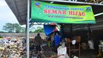 Mengolah Sampah Plastik Jadi BBM Alternatif