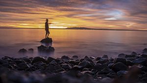 Pesona Senja di Pantai Taman Jaya Pandeglang