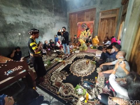 Seniman di Sidoarjo memiliki wadah baru untuk berkesenian dalam melestarikan budaya. Yakni Omah Budaya Anggaswangi.