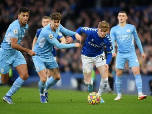 Everton Vs Man City Masih 0-0 di Babak I