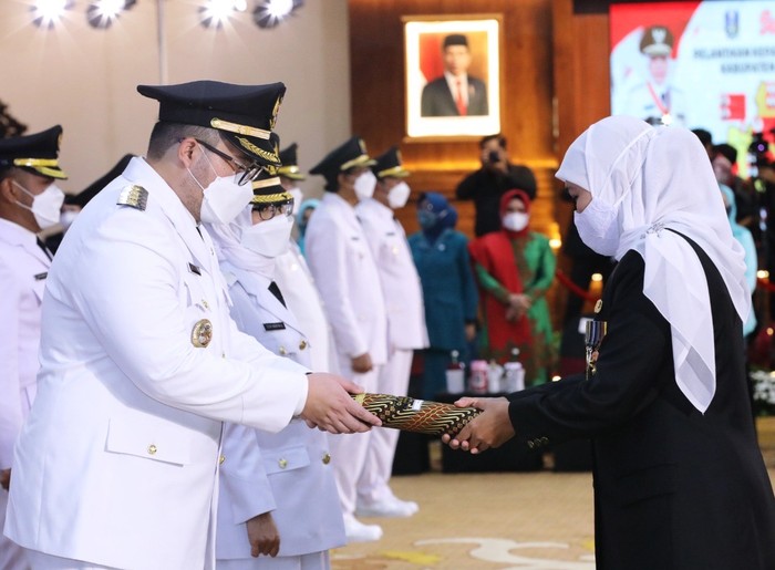 Bupati Kediri Hanindhito Himawan Pramono