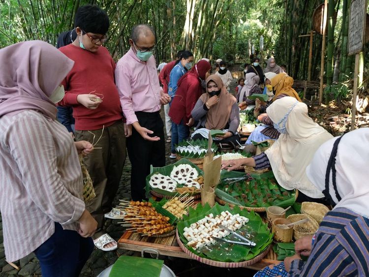 Dua Tahun Tutup Akibat COVID-19, Pasar Papringan Kembali Dibuka
