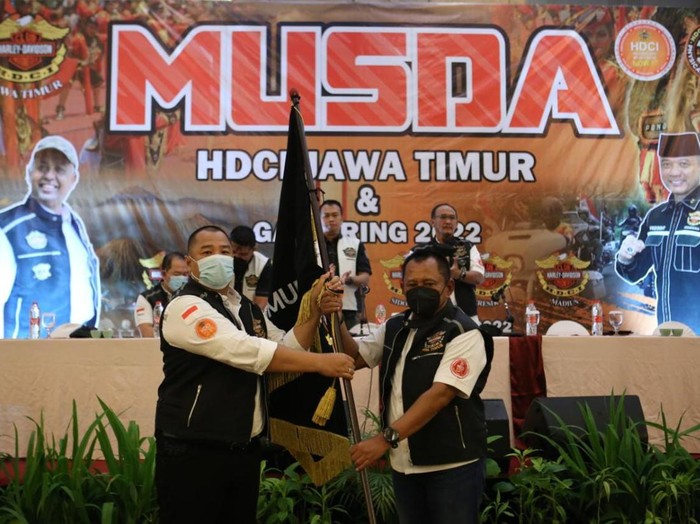 Tony Wahyudi terpilih secara aklamasi sebagai Ketua Pengurus Daerah (Pengda) Harley-Davidson Club Indonesia (HDCI) Jawa Timur periode 2022-2025. Ia terpilih dalam Musyawarah Daerah (Musda) 2022 yang berlangsung di Malang, Sabtu (26/2/2022).